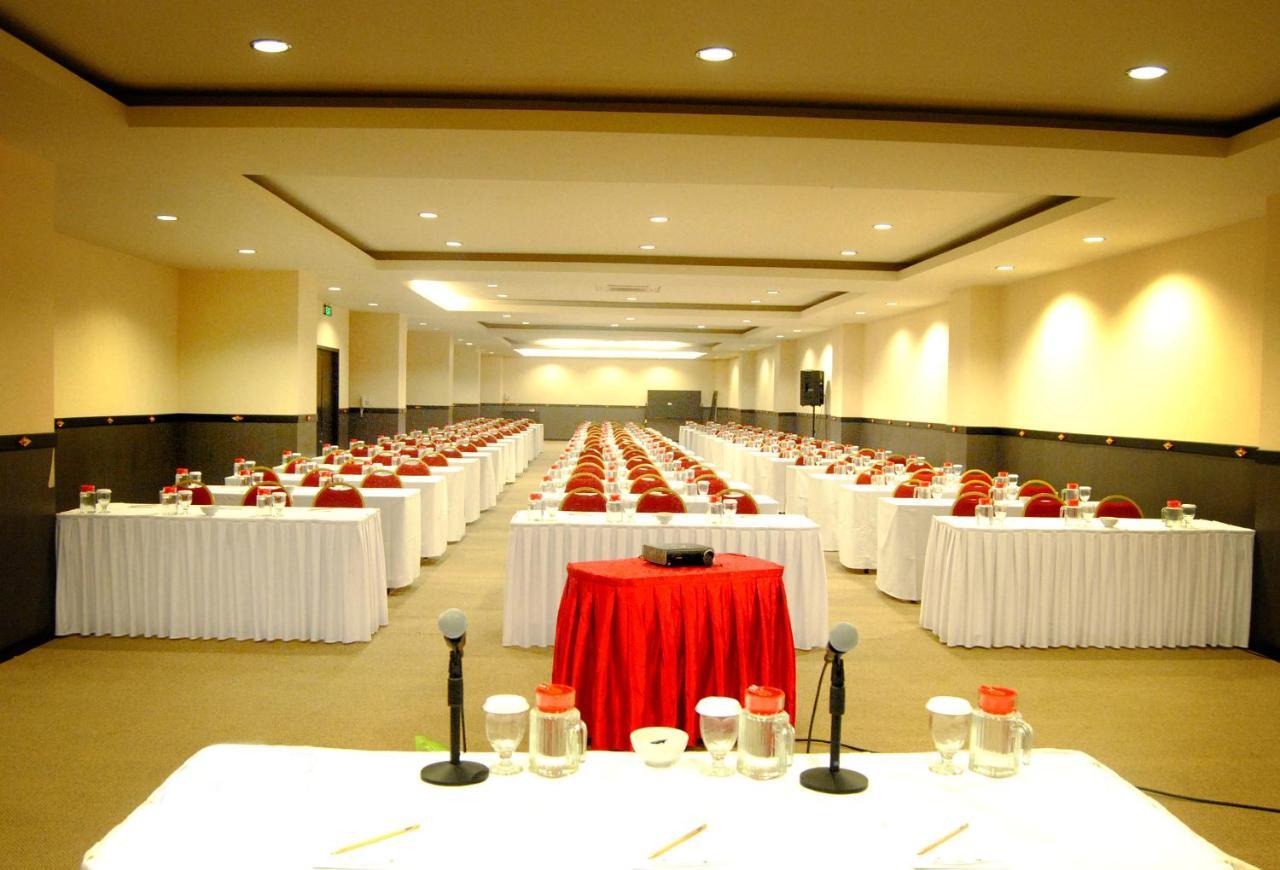 ASTON Denpasar Hotel&Convention Exterior foto